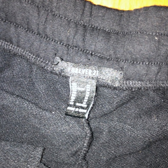 Black Sweatpants - Never Worn Before - Picture 2 of 3